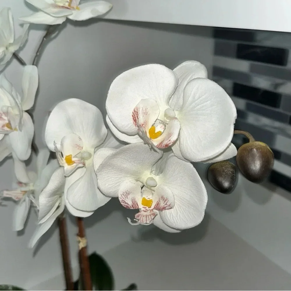 White‎ Faux Orchid Artificial Flowers with Vase Faux Plant Floral for Home Decor